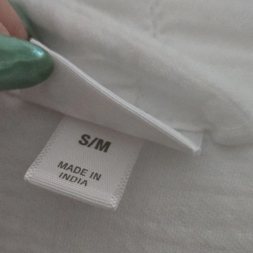 White Textured Robe - Picture 5 of 6